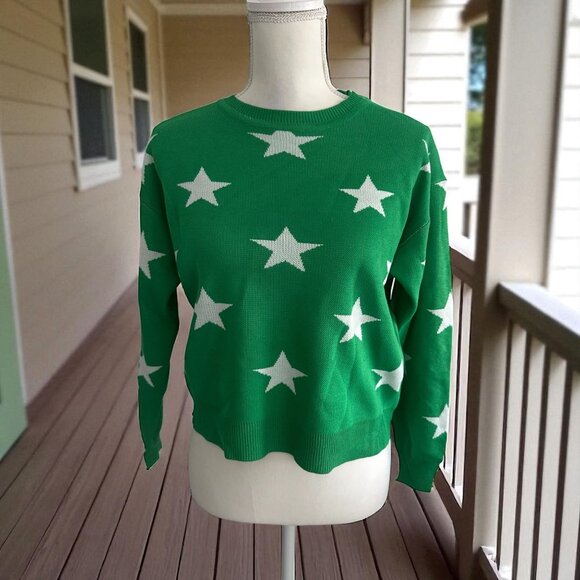 JUDITH MARCH Green White Star Print Sweater Size Large - Picture 1 of 6